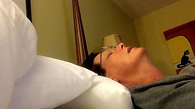 Playing with Beth Episode 5" It Was a Busy Day... and I Was Really Horny. I Didn't Have Time to Get Naked & Really Enjoy Myself